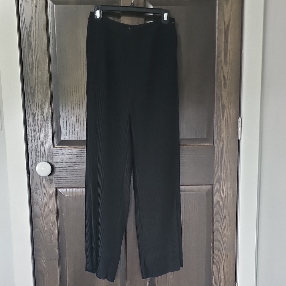 Endless Rose Pleated Detail Wide Pants